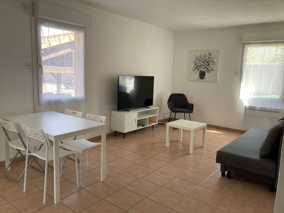Appartement Tres Calme, Rdc, 800 M De La Cite Medievale Classee Au Patrimoine De L'Unesco Carcassonne Buitenkant foto